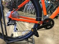 Cannondale Trail 6 - Impact Orange 2022 -Quality Bike Equipment Store 2wDWNHuHRhM3W xBKo3 A7nFU