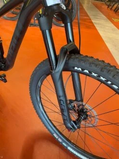 Giant We Ship! Stance 29 2(Crest Fork) - Gunmetal Black 2021 -Quality Bike Equipment Store 2wiXdwjMNdyTt7ls9sYoxr2AQ