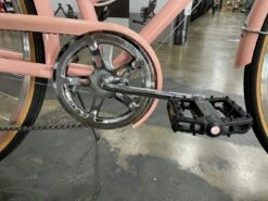 Retrospec Beaumont 7-Speed Step-Thru City Bike - Blush Pink 2022 -Quality Bike Equipment Store 3YwBv s3UWC26DbqWZKwpJ 8U