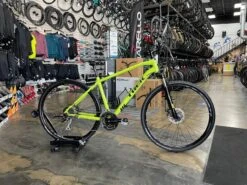Trek 8.3 Dual Sport Shimano Acera 8 Speed - Hi-Vis Yellow 2015 USED
