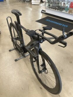 Felt IA Advanced Disc Shimano 105 Charcoal Geo W/Reynolds AR 58/62 Carbon Wheels 2023 13 Felt IA Advanced Disc Shimano 105 Charcoal Geo W/Reynolds AR 58/62 Carbon Wheels 2023 -Quality Bike Equipment Store 8GRaY itssPH RzJSUSdURnBA