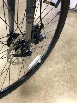 Fuji Absolute 1.9 Disc Shimano Tourney - Dark Blue 2022 -Quality Bike Equipment Store 8ILqn2o46Y4KhiqEG65RgUG8A