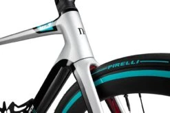 N+ Mercedes-AMG F1 Team Mercedes-AMG F1 V13 Rolling Chassis -Quality Bike Equipment Store DF4hx3VGTL23FWPsxVv9gC gM