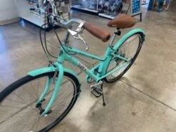 Bianchi Milano Dama Hybrid Celeste 2022 -Quality Bike Equipment Store DSlbbqzvLLSl1g7FuVPBLQSC8