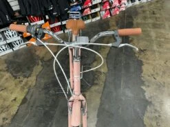 Retrospec Beaumont 7-Speed Step-Thru City Bike - Blush Pink 2022 -Quality Bike Equipment Store GRgA G gT77SbzP6xL6nKOvoQ