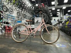 Retrospec Beaumont 7-Speed Step-Thru City Bike - Blush Pink 2022