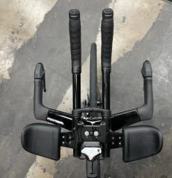 Cervelo P5 Shimano Ultegra Di2 12 Speed Zipp 404 Firecrest - Purple Sunset 2023 -Quality Bike Equipment Store GumRsdCF5tFM6Z ImA9OtJ1ys