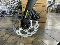 Pinarello Paris Disc Shimano 105 - B.O.B 2022 -Quality Bike Equipment Store IoKMzr4wzT7PAvclZcdgI6u E