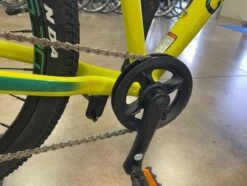 Cannondale 24" Kids Trail Bike - Nuclear Yellow 2021 -Quality Bike Equipment Store Jl3m6CRq8C1In0 E4fxbIZN0