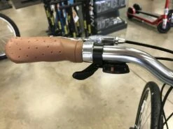 Bianchi Cortina Dama Altus Hybrid - Silvery Blue -Quality Bike Equipment Store L Er1ugzrM9uvIU4cRvKCTDn0