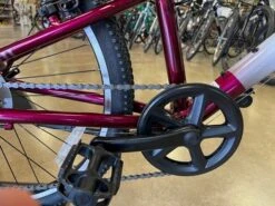 Batch Bicycles - 24" Lifestyle Youth Hyrid Bike -Quality Bike Equipment Store QP8o wQaiTt9etaWJMtW2CyDM