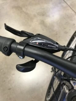 Fuji Absolute 1.9 Disc Shimano Tourney - Dark Blue 2022 -Quality Bike Equipment Store RUtZn14PmCZPRfpkQKqUZ0Iuk