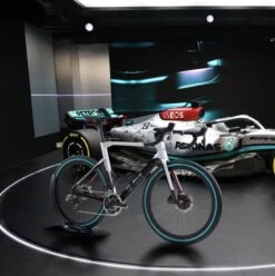 N+ Mercedes-AMG F1 Team Mercedes-AMG F1 V13 Rolling Chassis -Quality Bike Equipment Store S8K2eT3kIBIVzESC2VCBeudt8