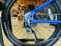 Fuji Dynamite 24 Pro Disc Kids Mountain Bike - Satin Royal Blue 2021 21 Fuji Dynamite 24 Pro Disc Kids Mountain Bike - Satin Royal Blue 2021 -Quality Bike Equipment Store VC7vC5Sv6Xd4ryCQh6INdAUKs