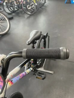 GT Friend Ship Freestyle BMX Bike Black/White 2022 14 GT Friend Ship Freestyle BMX Bike Black/White 2022 -Quality Bike Equipment Store VkNpsUURbd5B LLCCLpn6nc8A