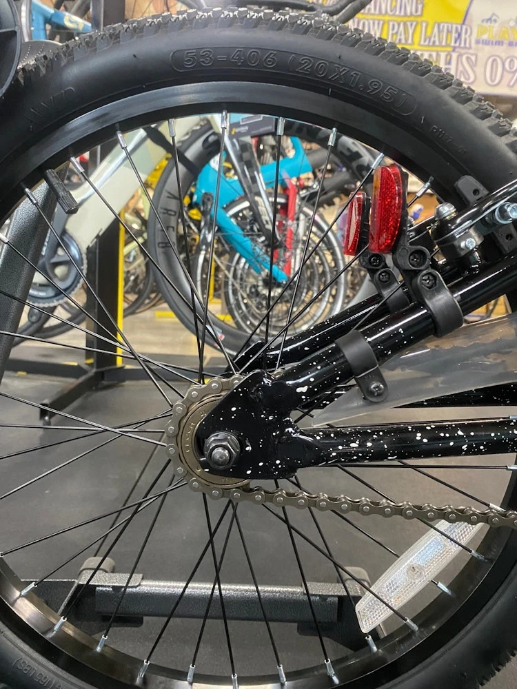 GT Friend Ship Freestyle BMX Bike Black/White 2022 9 GT Friend Ship Freestyle BMX Bike Black/White 2022 - Image 7