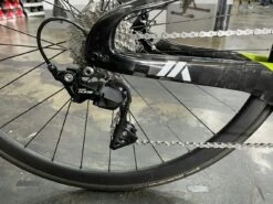 Felt IA Advanced 105 - Chartreuse Geo 2022 -Quality Bike Equipment Store bhSFne2P3sUQ5Nfn rzM2NZp4