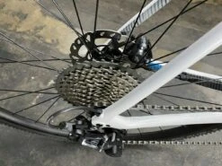 Felt FX Advanced+ Shimano GRX 800 - White 2021 -Quality Bike Equipment Store hPU3jukchLhzfVOBsFXfZM1ms