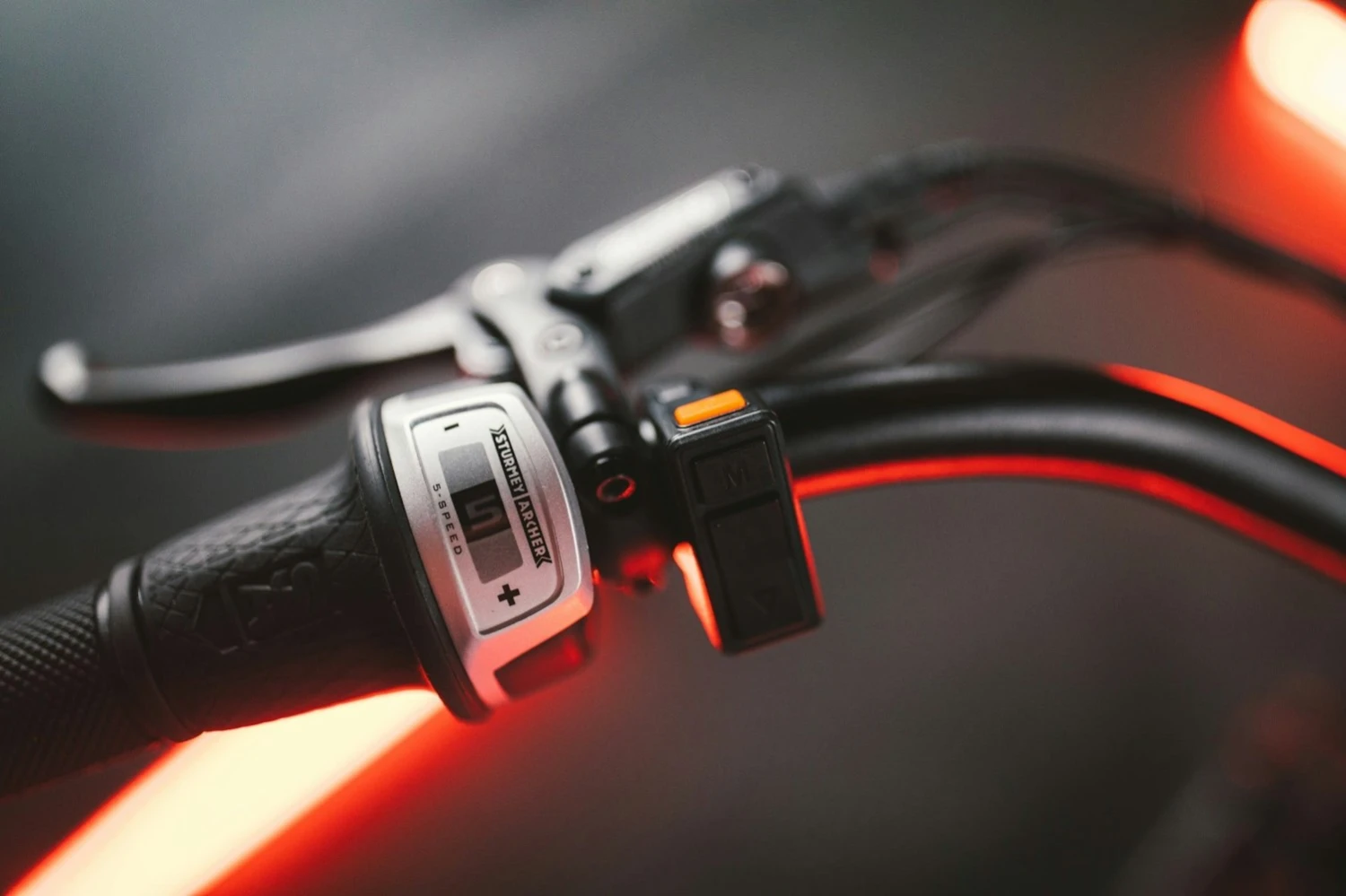 Civilized Cycles 2023 Civilized Model 1 - Bond Silver 7 Civilized Cycles 2023 Civilized Model 1 - Bond Silver - Image 6