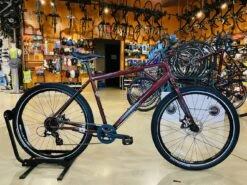 Breezer Midtown 1.7 - Dark Red 2022