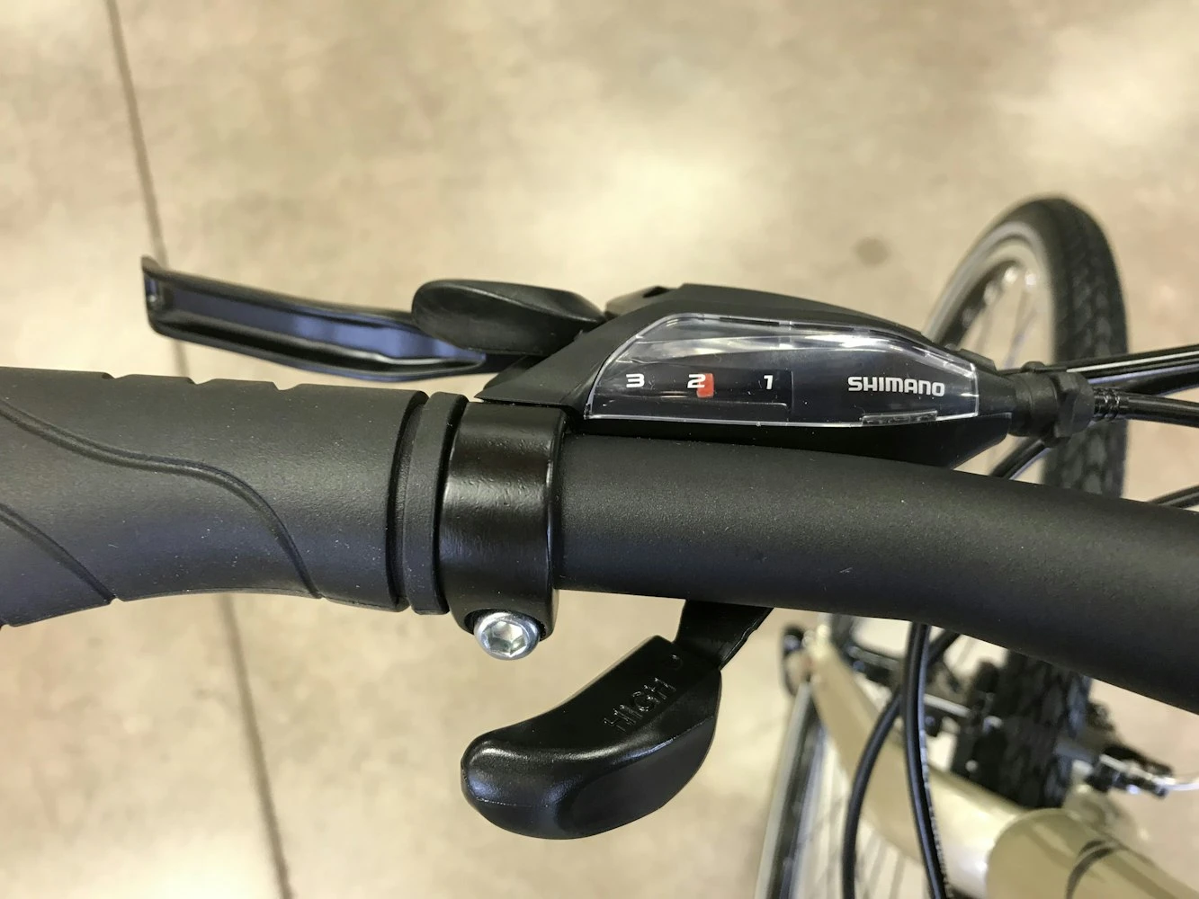 Felt Verza Speed 50 Mid-Step - Champagne Pearl 2022 8 Felt Verza Speed 50 Mid-Step - Champagne Pearl 2022 - Image 6