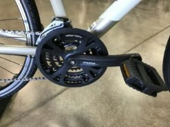 Felt Verza Speed 50 Mid-Step - Champagne Pearl 2022 11 Felt Verza Speed 50 Mid-Step - Champagne Pearl 2022 -Quality Bike Equipment Store r27vzwTl69GWMUlj5NrqlpkVg