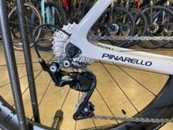 Pinarello Gan Rim Shimano 105 W/Reynolds AR 58 2022 16 Pinarello Gan Rim Shimano 105 W/Reynolds AR 58 2022 -Quality Bike Equipment Store w8tNpF8ZmFIIrlXbetEnDPl A