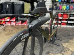 Cervelo P5 Shimano Ultegra Di2 12 Speed Zipp 404 Firecrest - Purple Sunset 2023 -Quality Bike Equipment Store zNGdnWxG0ClvYHSVwIzofqk